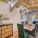 アパート 2br - A Of Character In The Village Core Gudja