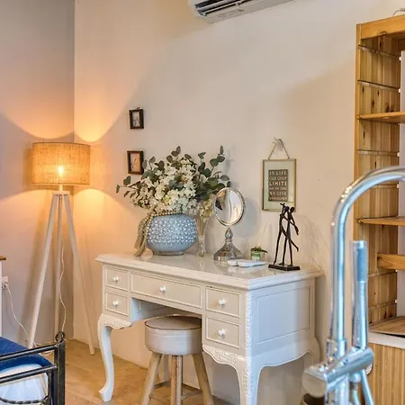 アパート 2br - A Of Character In The Village Core Gudja